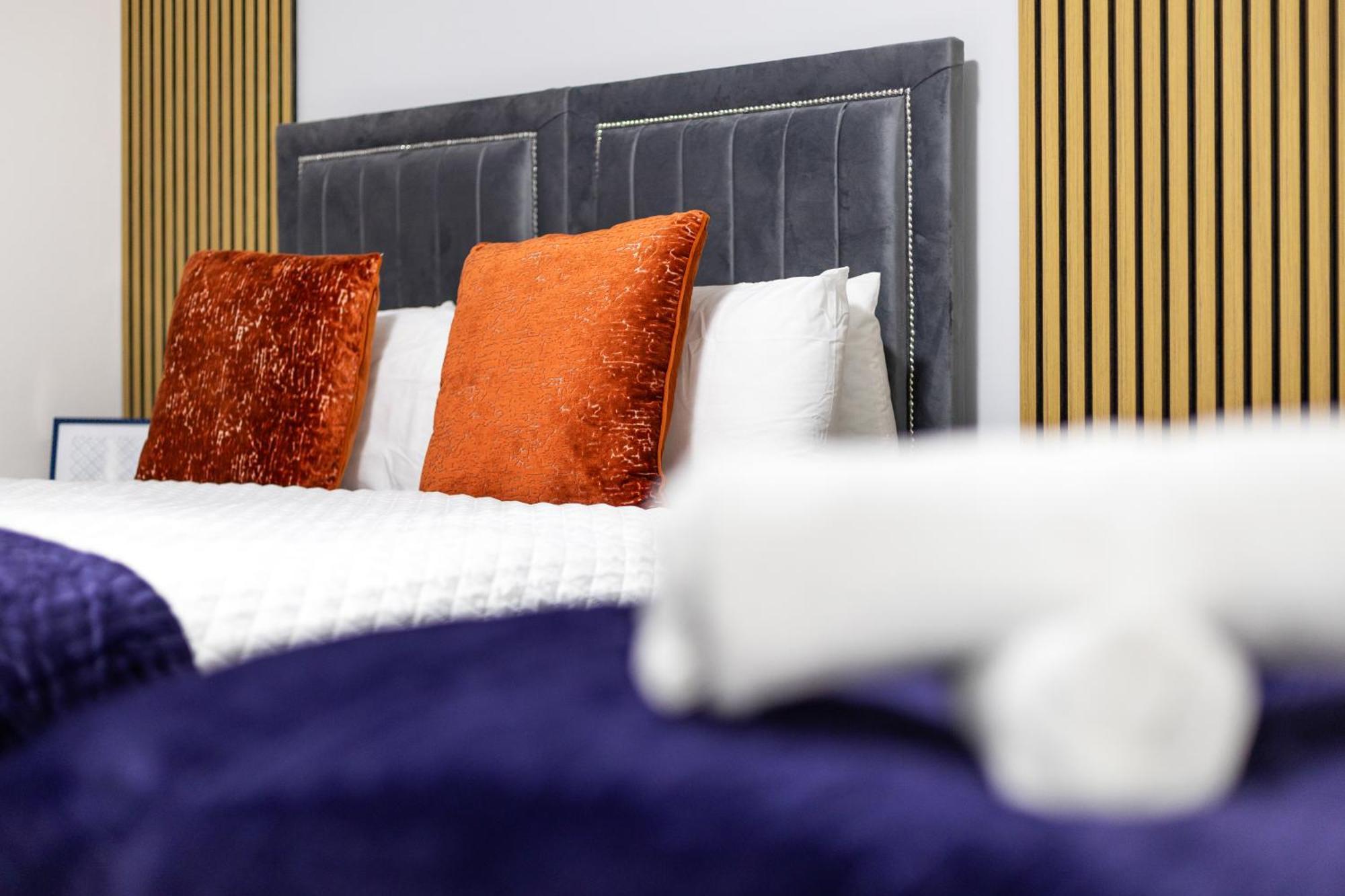 Bullring Lux Suite, New Street Free Netflix - Free Secure Parking- Sleeps 6 Μπέρμιγχαμ Εξωτερικό φωτογραφία